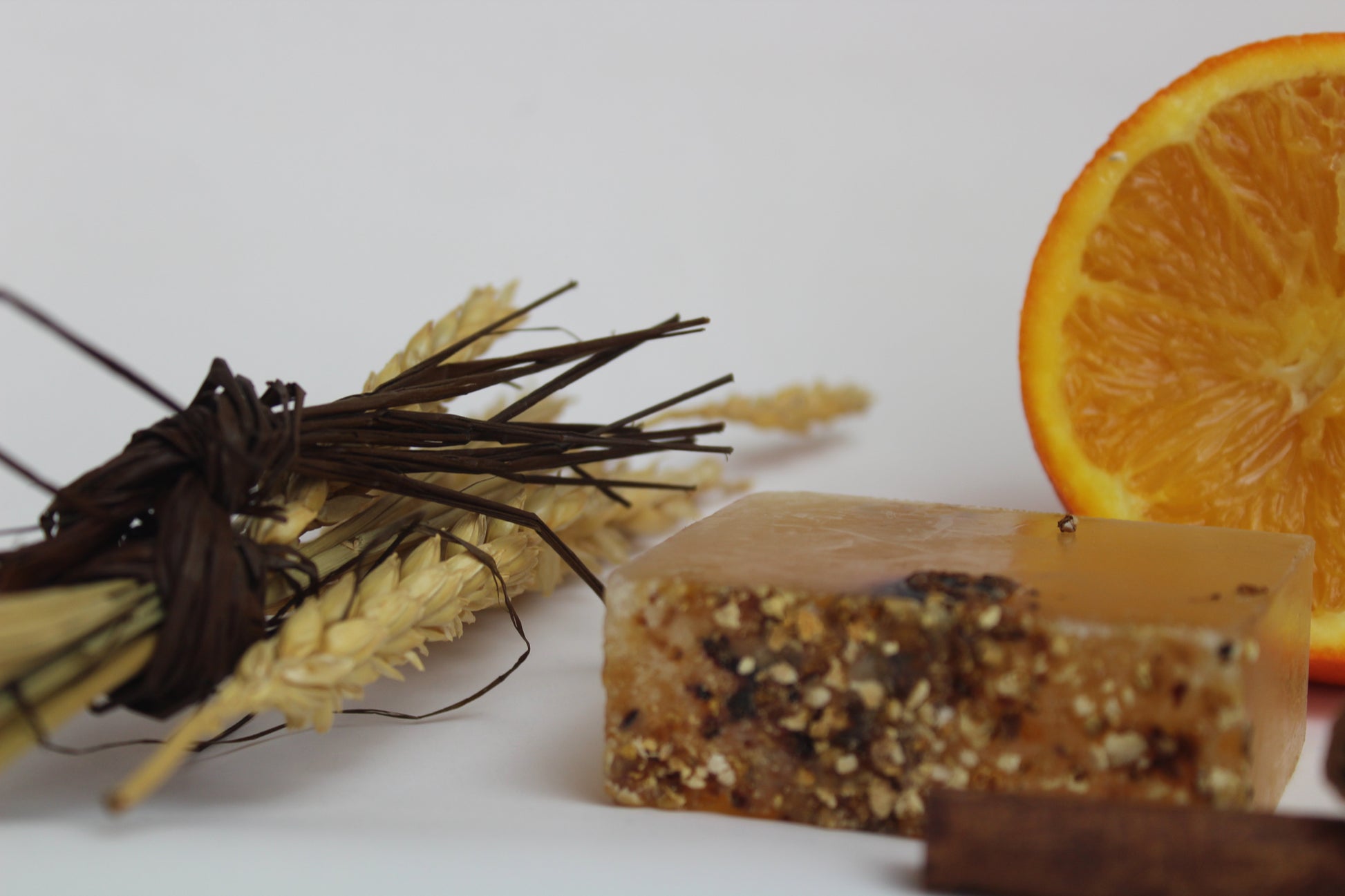 Natürliche Glycerinseife Zimt und Orangenschalen 100 g