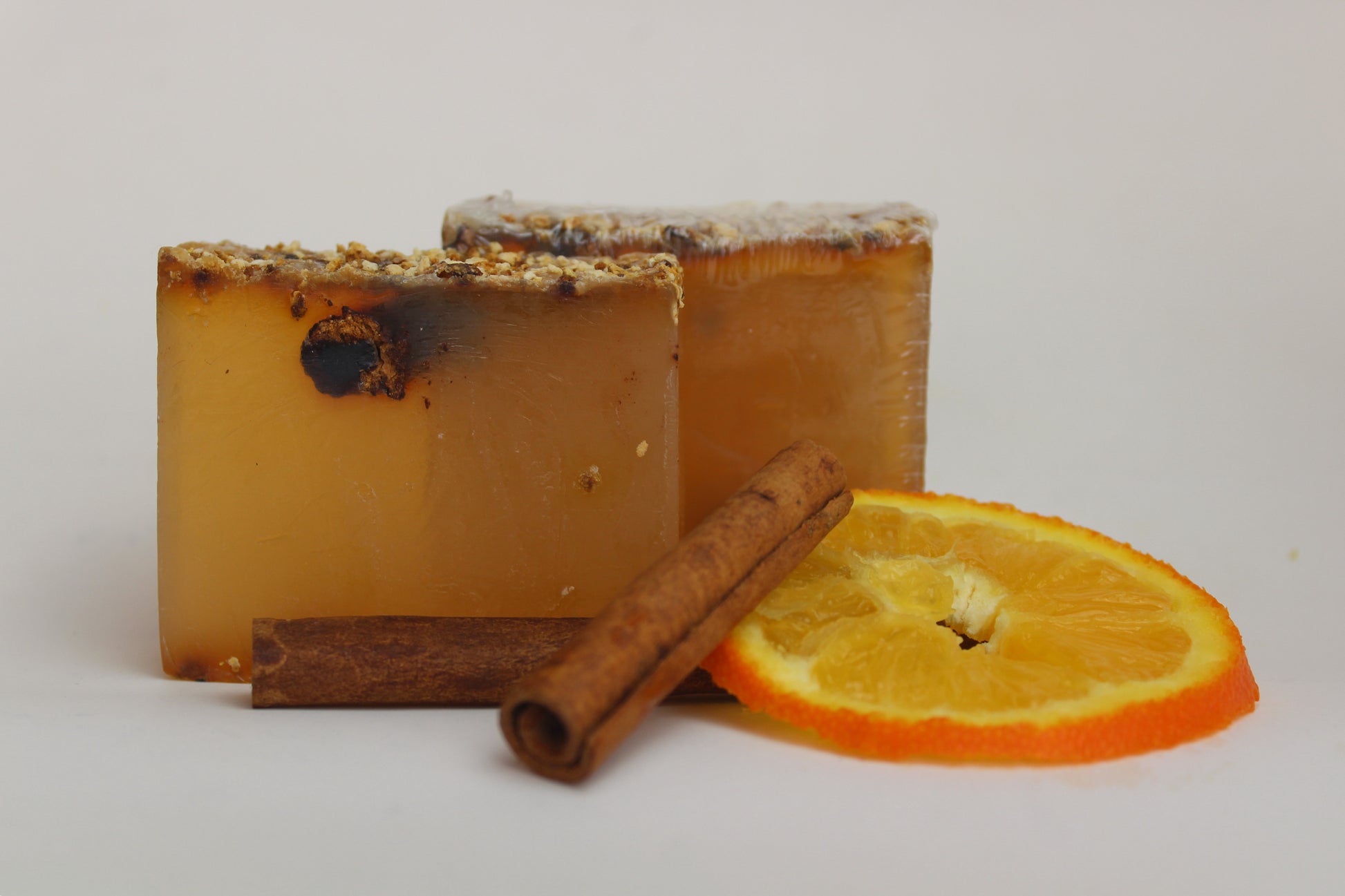 Natürliche Glycerinseife Zimt und Orangenschalen 100 g
